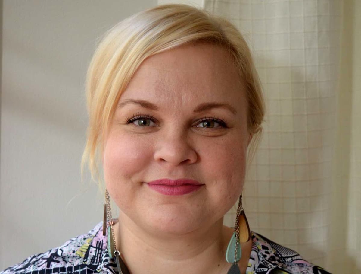 Elina Helmanen