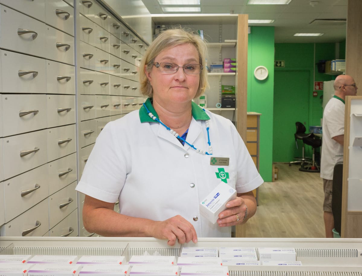 Kontulan apteekin apteekkari Kirsi Pietilä