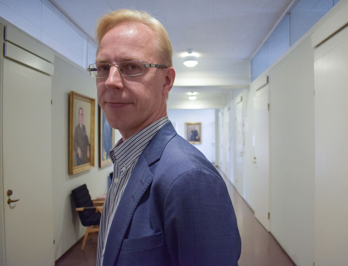 Helsingin yliopiston ympäristöoikeuden professori Kai Kokko.