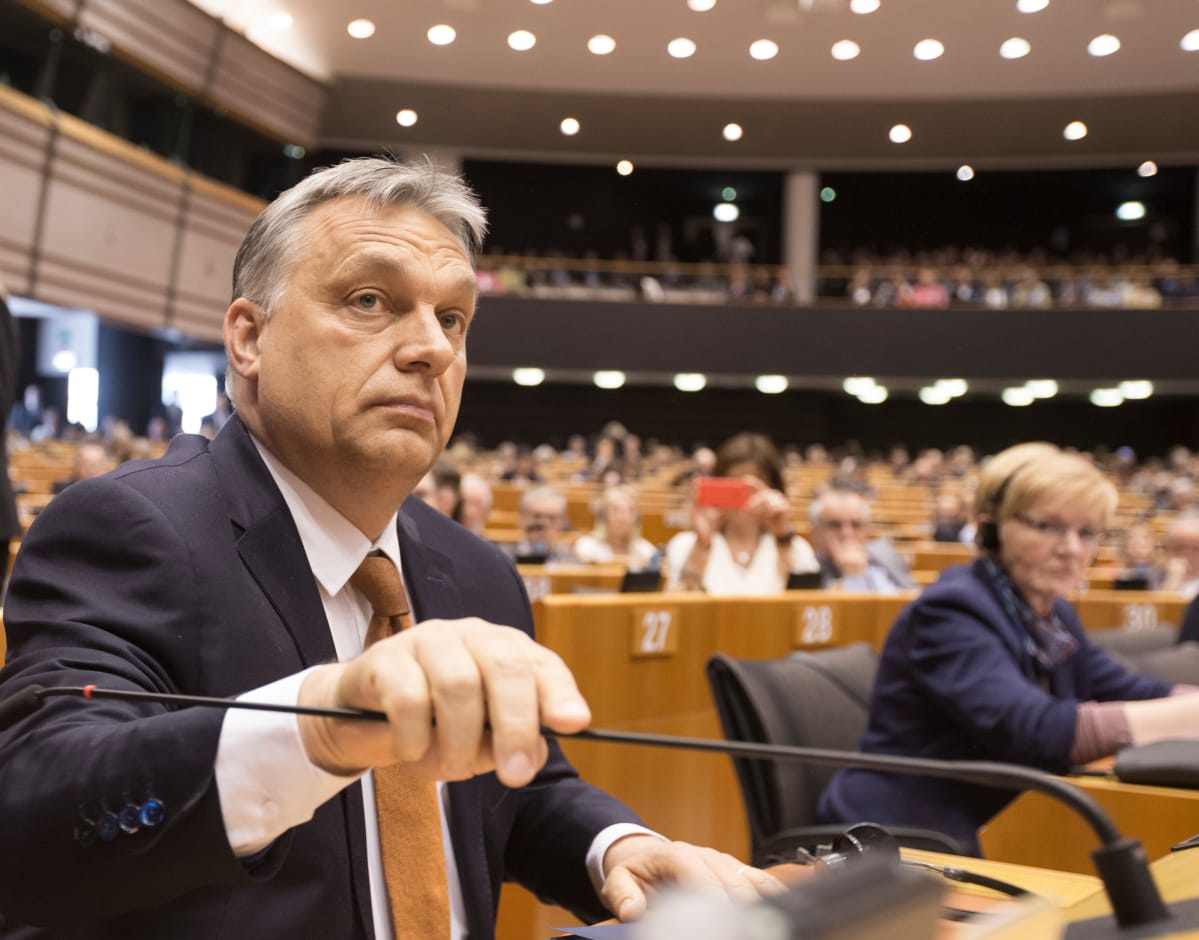 Unkarin pääministeri Viktor Orbán puhui Euroopan parlamentissa keskiviikkona 26. huhtikuuta.