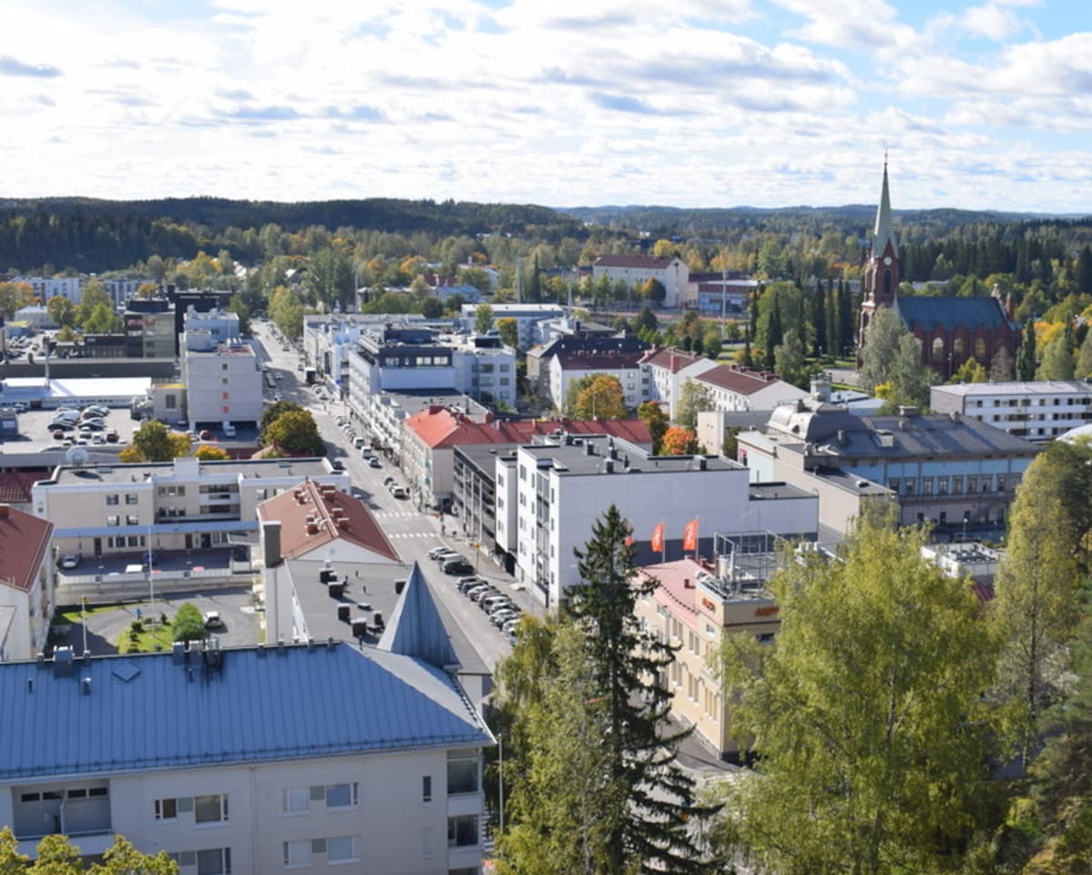 Mikkelin Mikonkatua kohti Naisvuorta vuonna 2018.