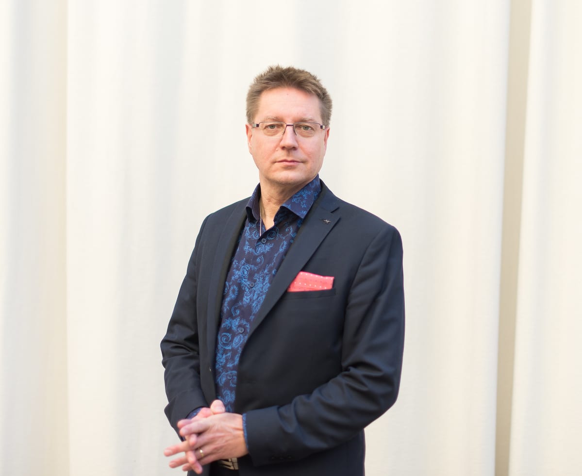 Taideyliopiston rehtori Jari Perkiönmäki