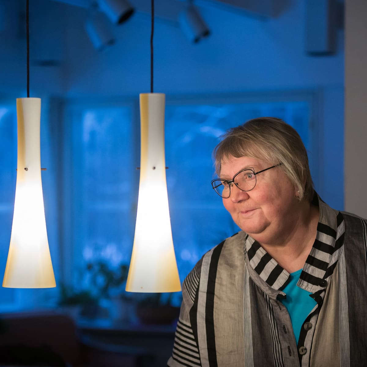 Anneli Kanto, kirjailijat, Suomen sisällissota , Punakaarti, Veriruusut