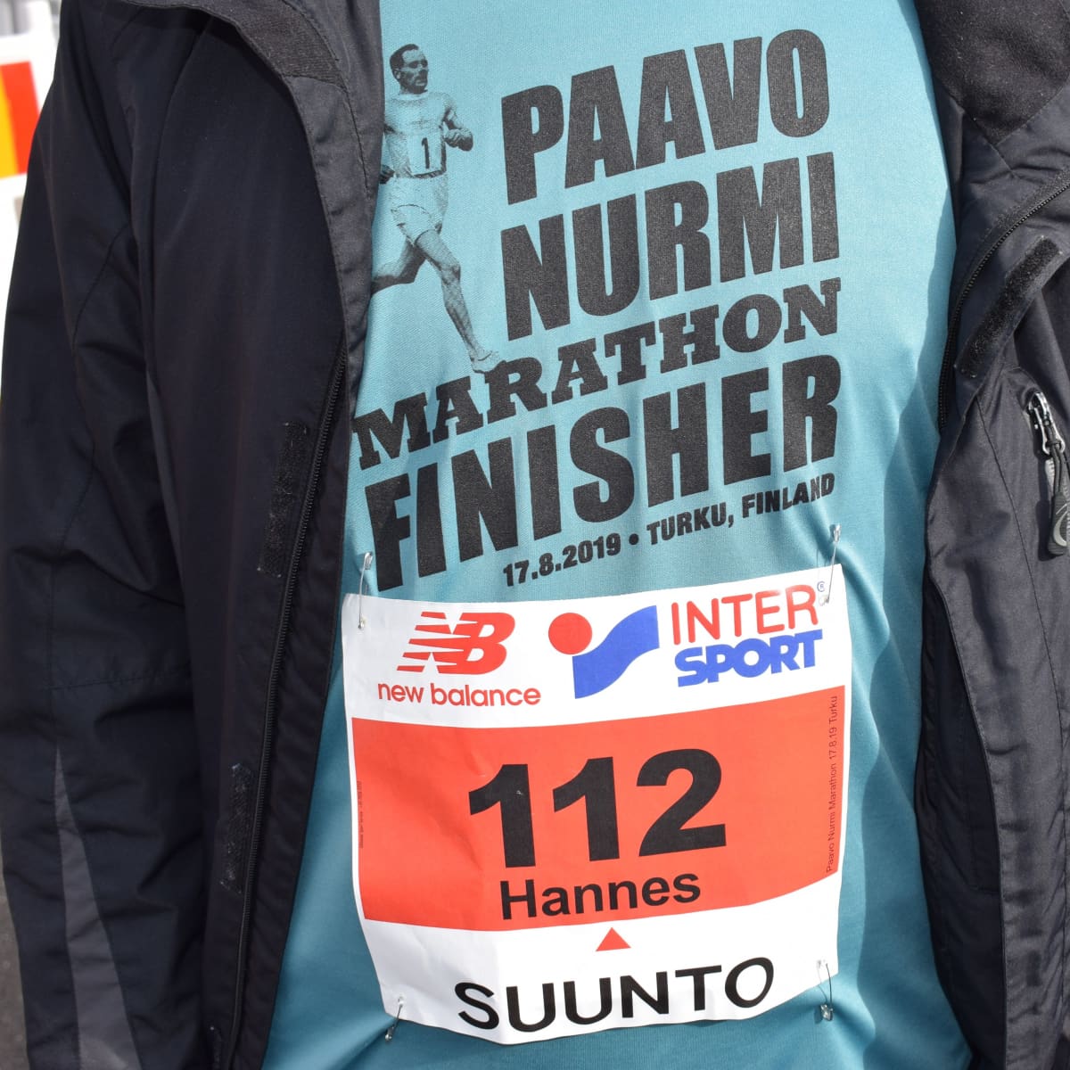 Hannes Honkosen kilpailunumero paidan rinnassa oli 112.
