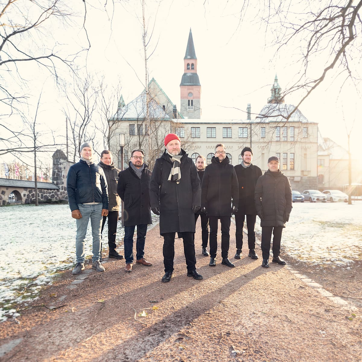 JKMM:n suunnittelutiimi Samuli Miettinen, Asmo Jaaksi, Teemu Kurkela, Juha Mäki-Jyllilä, Samppa Lappalainen, Marcus Kujala, Samuli Summanen ja Marko Pulli