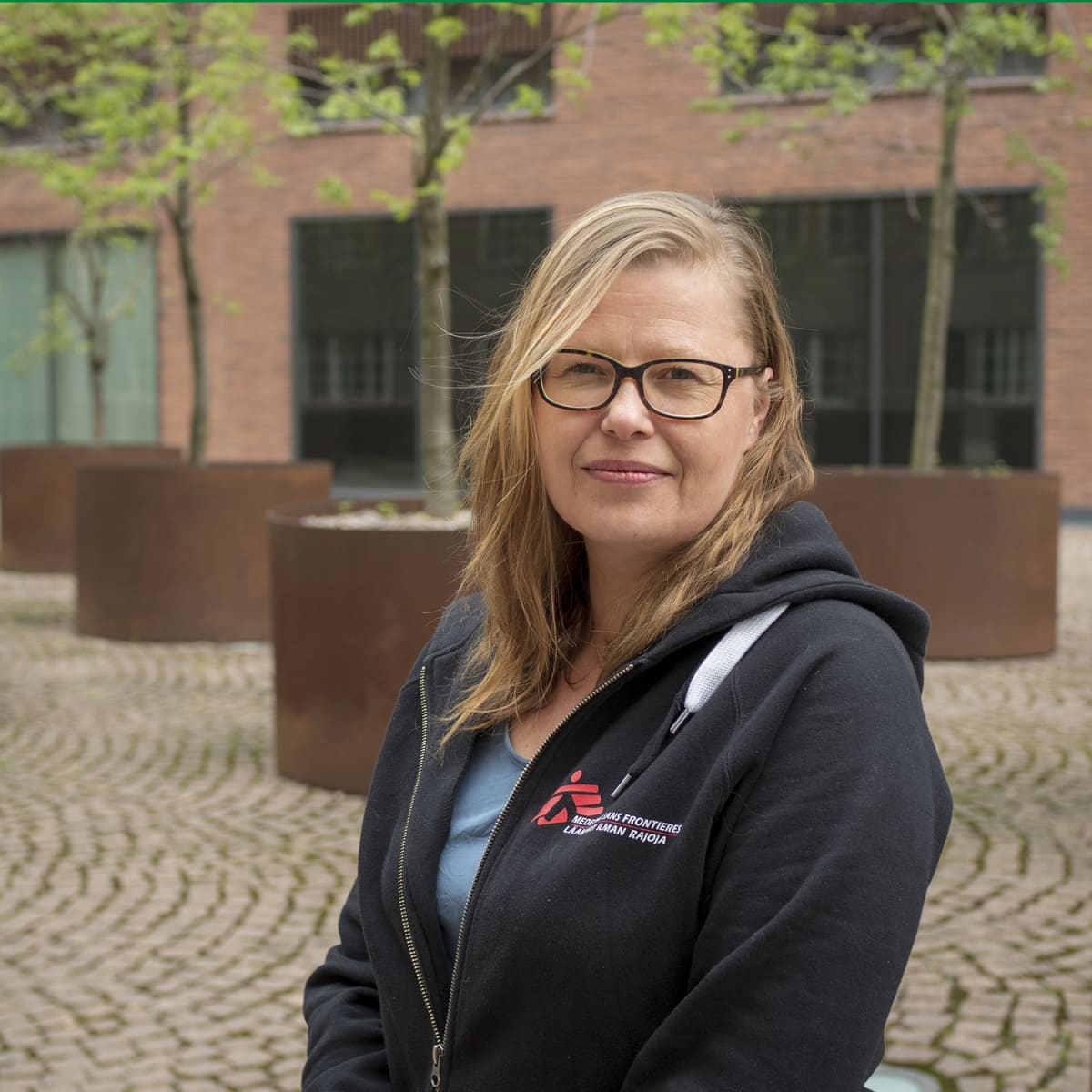 Lääkärit Ilman Rajoja -järjestön Suomen toimiston toiminnanjohtaja Linda Konate.