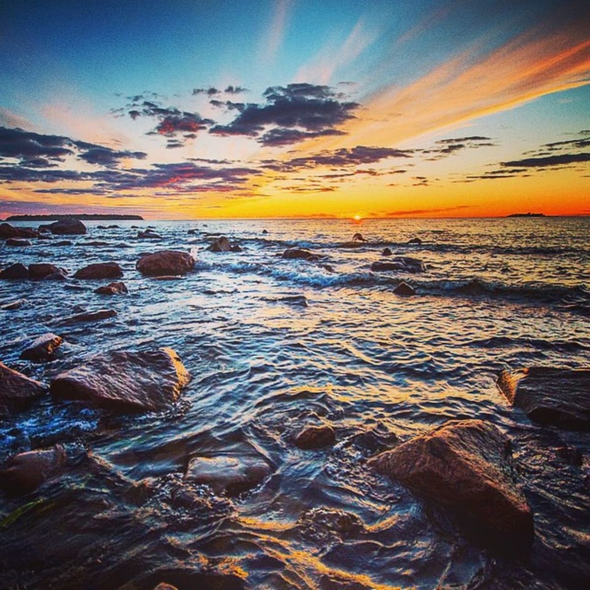 Merimaisema ja auringonlasku