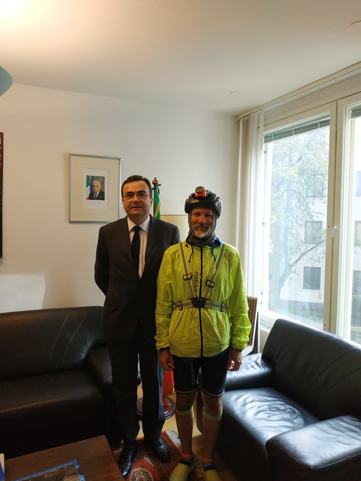 Cesare Fanelli suurlähettilään kanssa