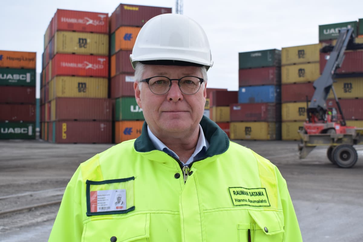 Hannu Asumalahti, Rauman satama