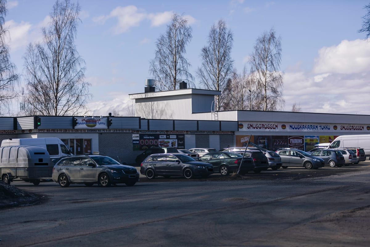 Nuuskakairan tukku.