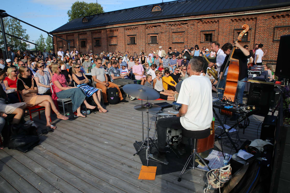 Teppo Mäkynen trio 3TM