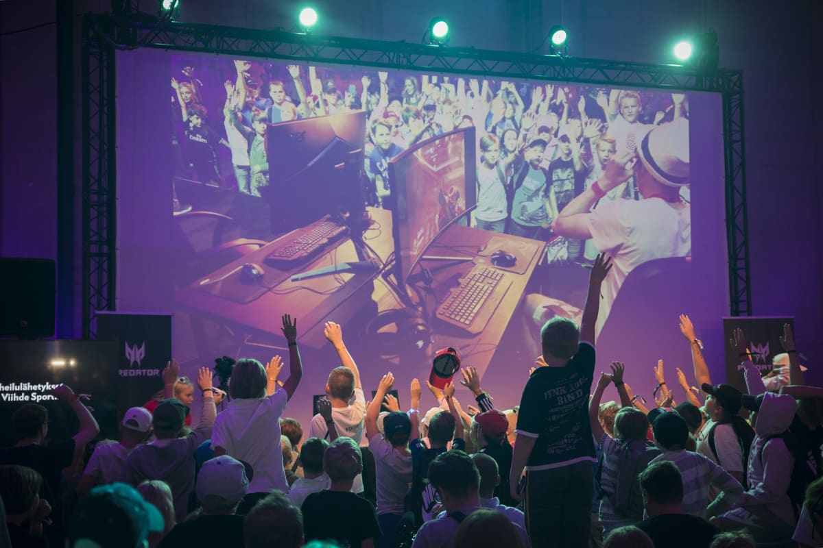 Tubecon, pelaaminen