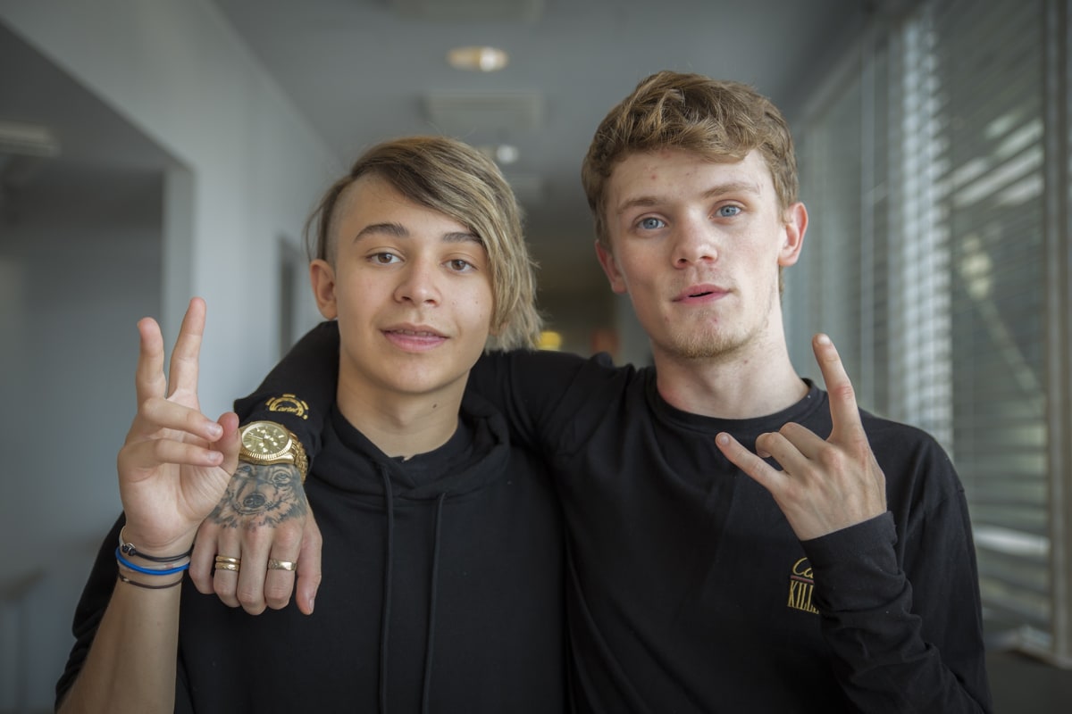 Tubecon, Bars and Melody