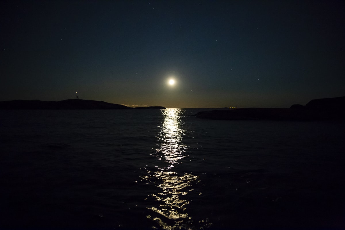 Yötaivas Kuninkaansaaressa