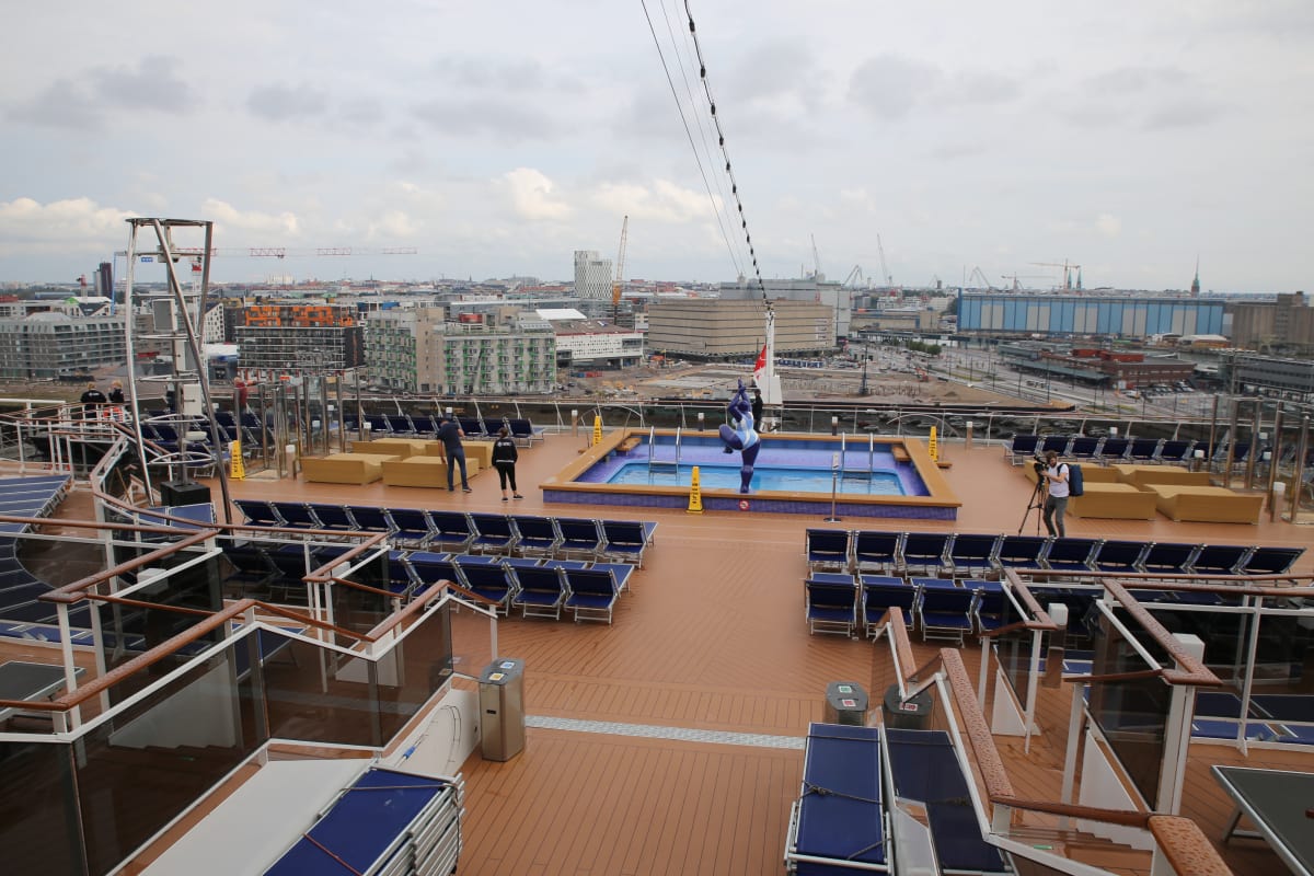 MSC Meraviglian takakansi.