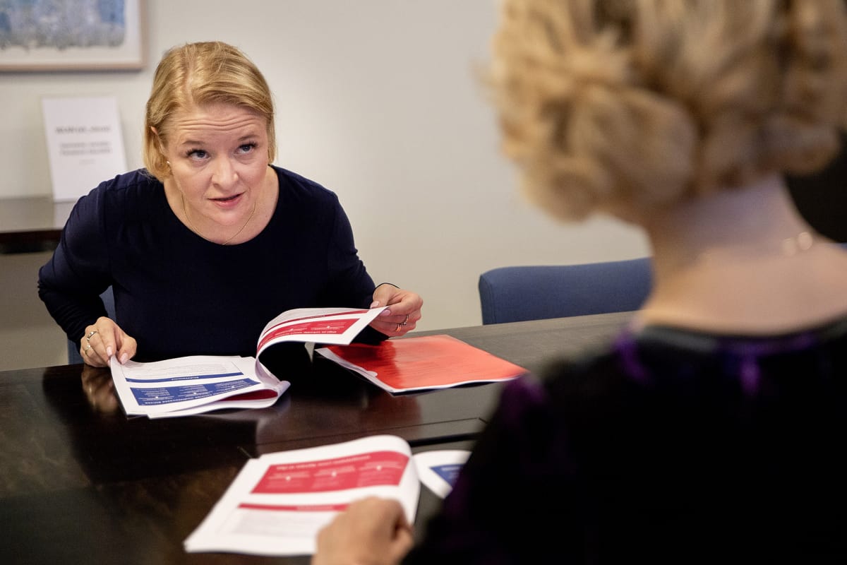 Piia-Noora Kauppi ja Tytti Tuppurainen.