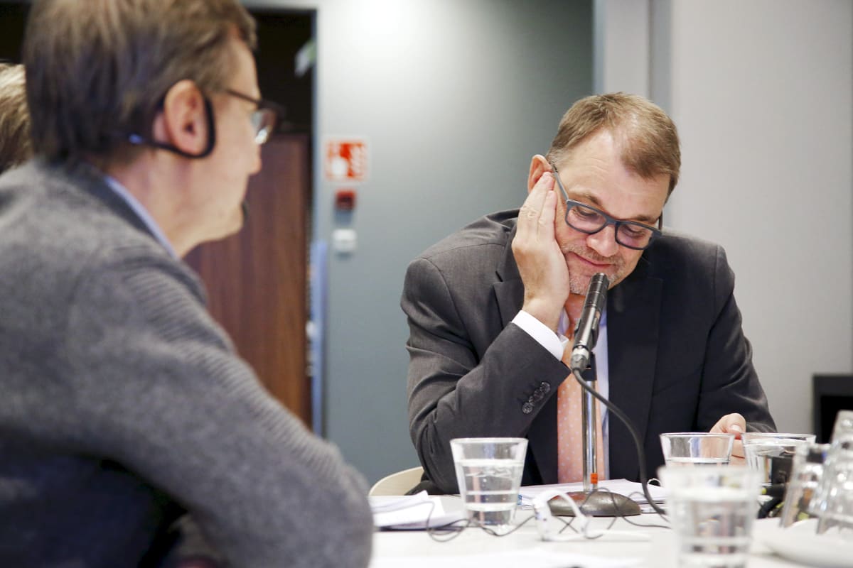 Juha Sipilä Yle Radio Suomen pääministerin haastattelutunnilla Oulussa.