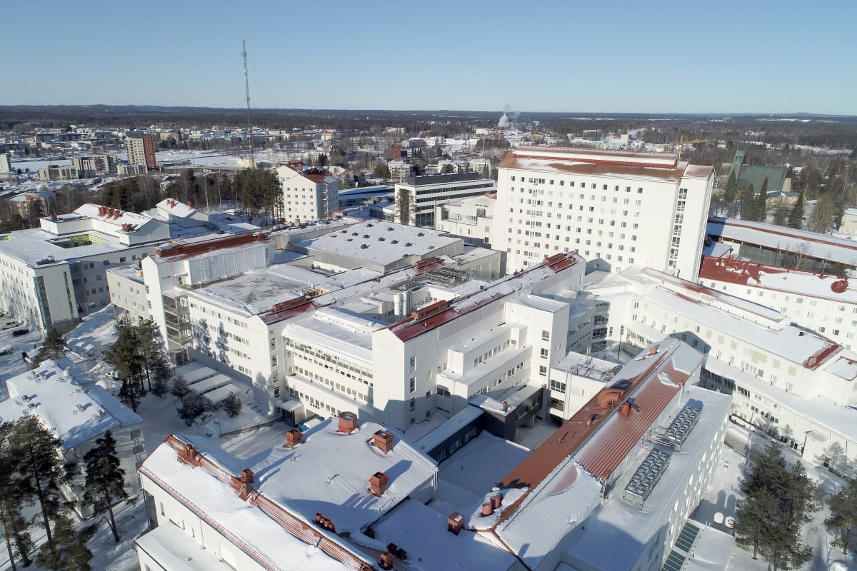 Pohjois-Karjalan keskussairaala-alue Joensuun Tikkamäellä.