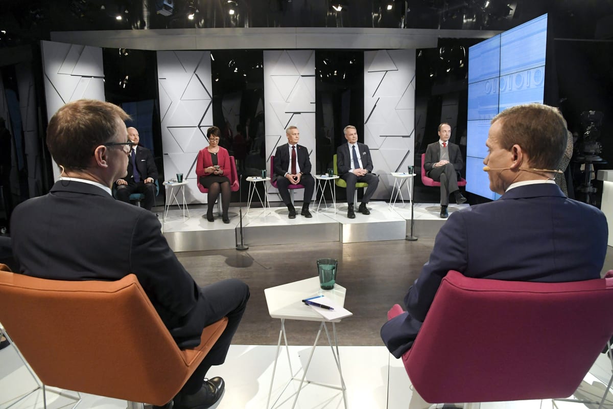 Ylen ensimmäinen puheenjohtajatentti Helsingissä 14. maaliskuuta.