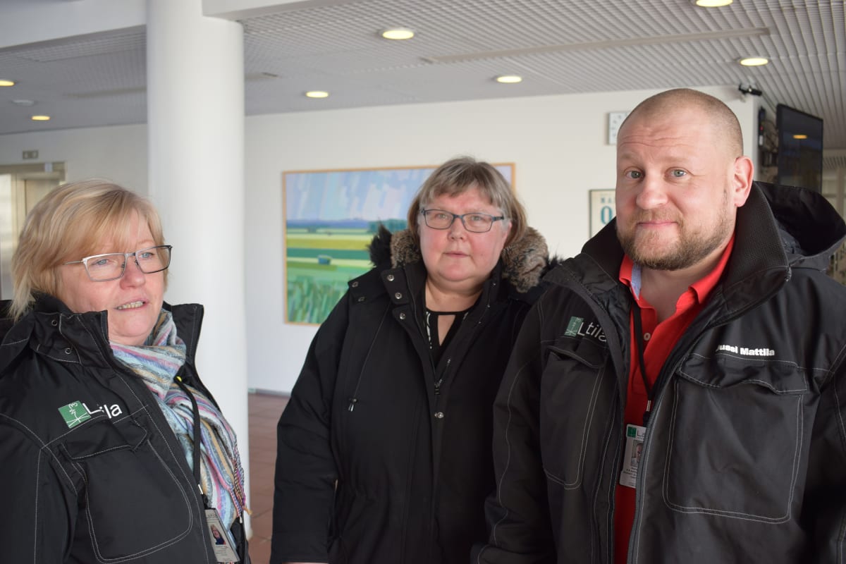 Laitilan kaupungin valvontaryhmään kuuluvat johtaja-sosiaalipalveluohjaaja Anitta Keskitalo, valvontapäällikkö Ritva Miesmaa ja sosiaali- ja terveysjohtaja Jussi Mattila.