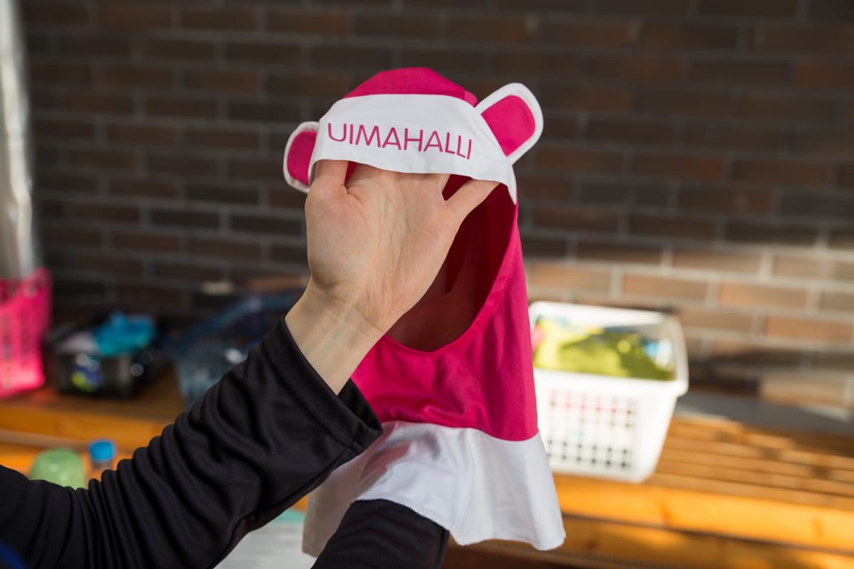 Muslimitytön uimapuku Burkini