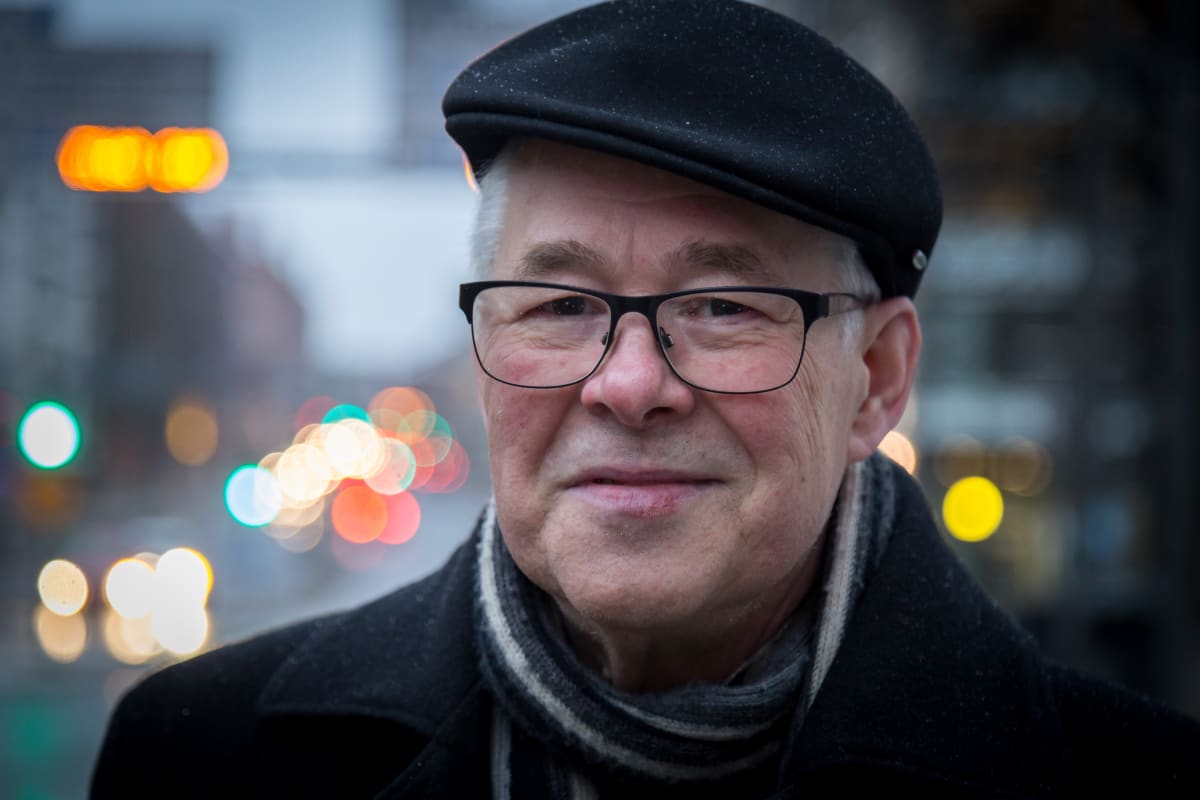 Eläkkeellä oleva säveltäjä (mm. Pikku Kakkosen tunnus) ja Alba Recordsin ex-TJ-tuottaja Timo Ruottinen, kotona Tampereella, 10.01.2017.