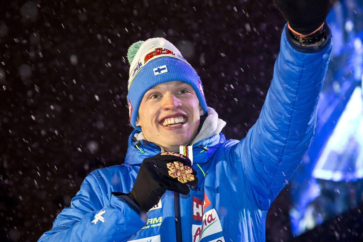 Iivo Niskanen sai kultamitalinsa keskiviikko-illassa.