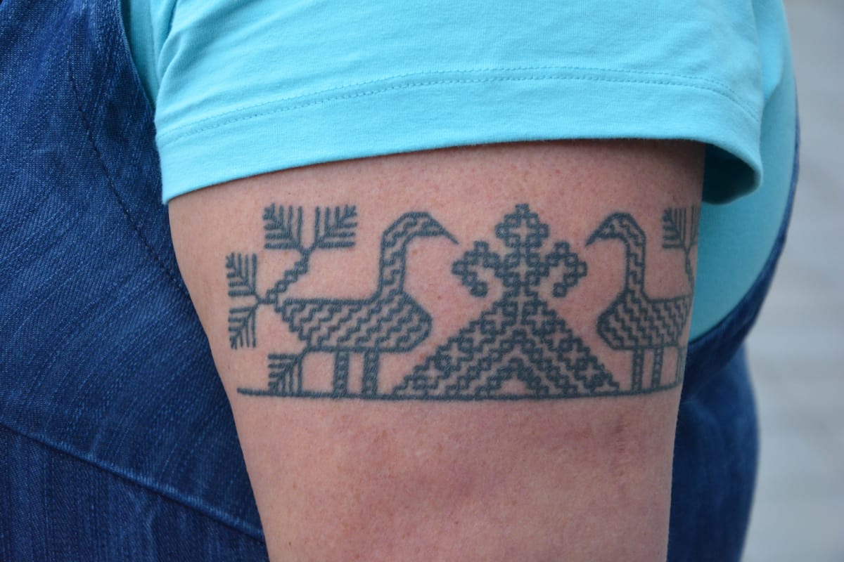Karjalan Kukki-lintu tatuointi