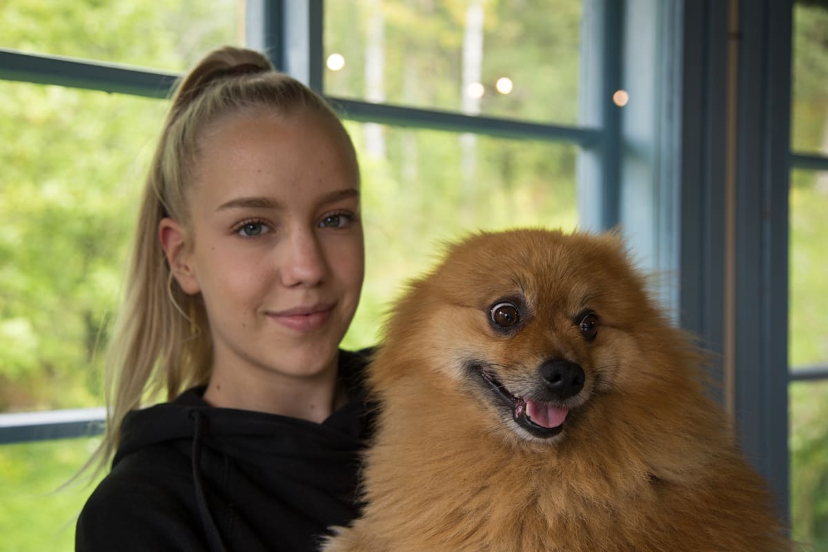 Eva Farigu, Kirsti Mannisen lapsenlapsi.
