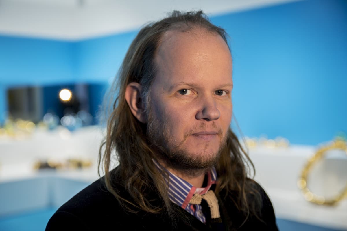 Egill Sæbjörnsson, Islanti, taide, peikko