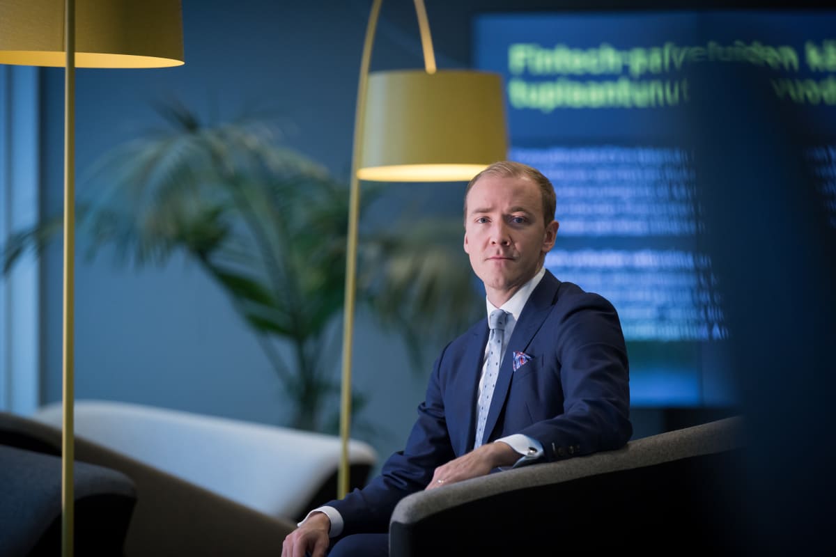 Antti Uusitalo on EY:n osakas ja johtaja yritysjärjestelyissä