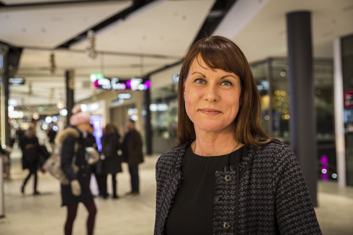 Kauppakeskus Iso Omenan omistavan Cityconin kaupallinen johtaja Sanna Yliniemi.