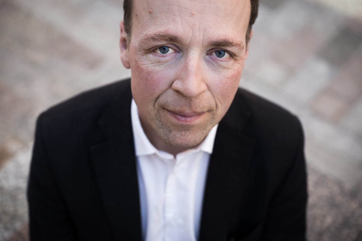 Jussi Halla-ahosta lähikuva.