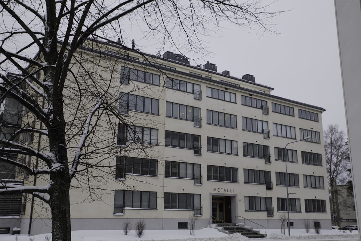 Metalli, Lauttasaari.