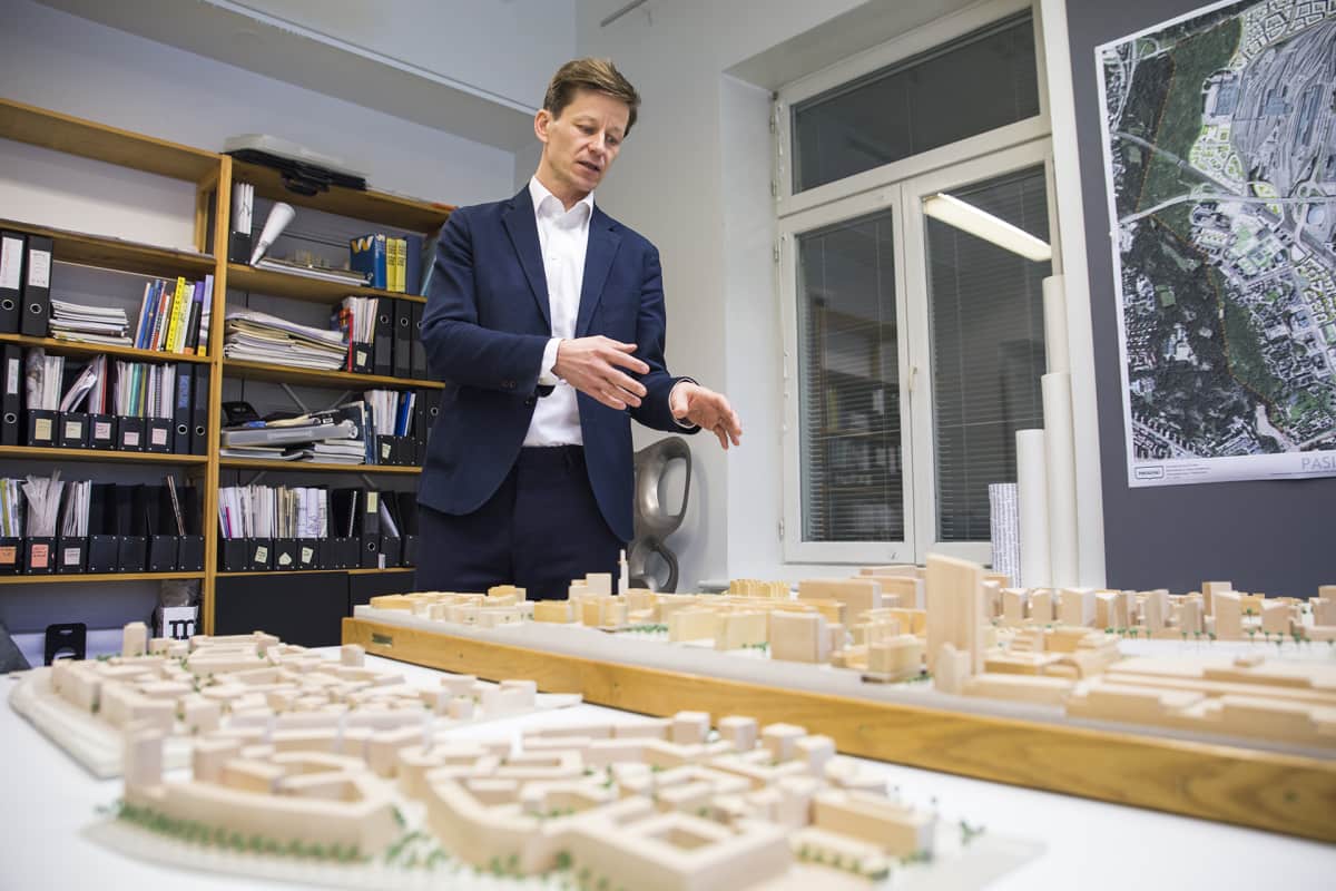 Helsingin kaupunkiympäristön toimialan Pasilan alueen tiimipäällikkö, arkkitehti Dan Mollgren