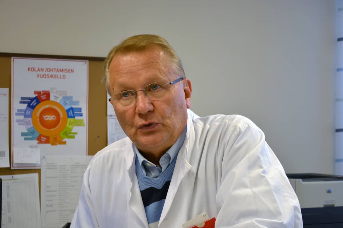 Laitoshoidon ylilääkäri Kaj Lahti.