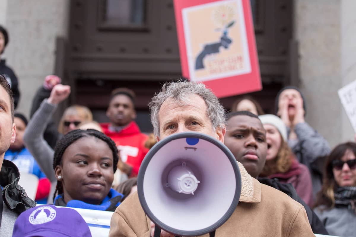 March for our Lives -mielenosoituksen osallistujia Ohiossa.