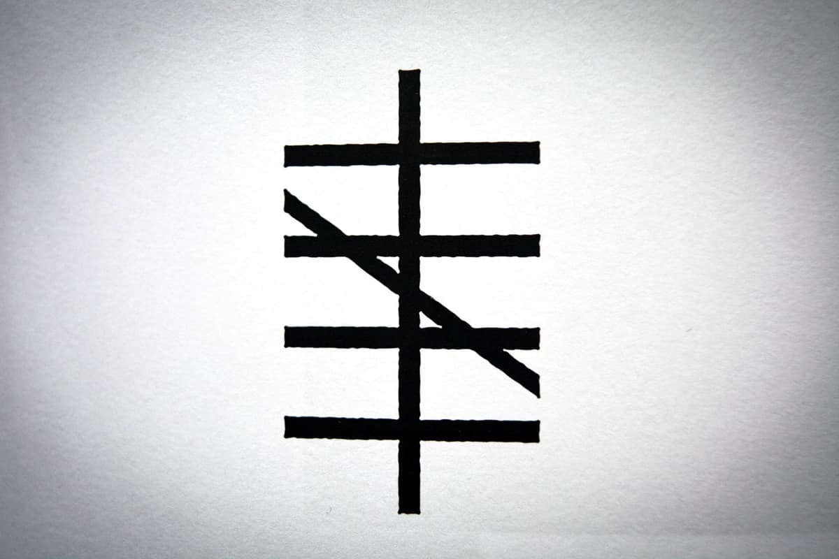 Mana Mana, riimu, symboli