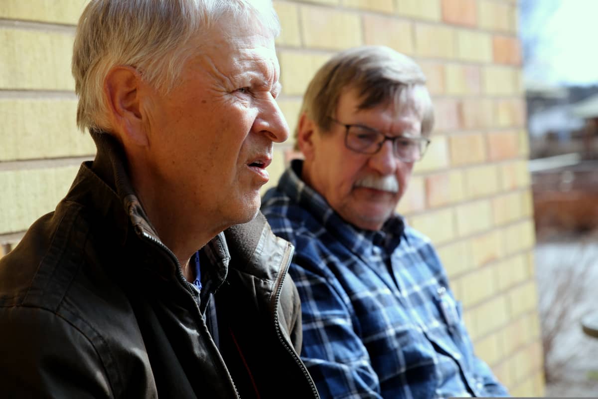 Myrskylässä asuvat Reijo Hyvärinen ja Matti Kuosa muistavat hyvin koulupojan nimeltä Pekka Streng.