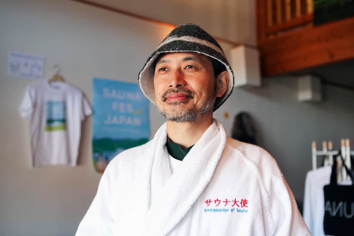 Sauna-aiheisia teoksia kirjoittanut Katsuki Tanaka on nimetty Japanissa saunan suurlähettilääksi.