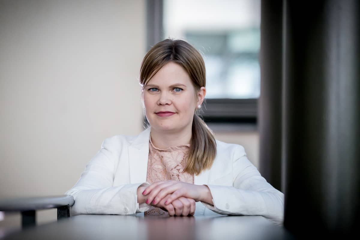 Finanssivalvonnan johtava digitalisaatioasiantuntija Hanna Heiskanen.