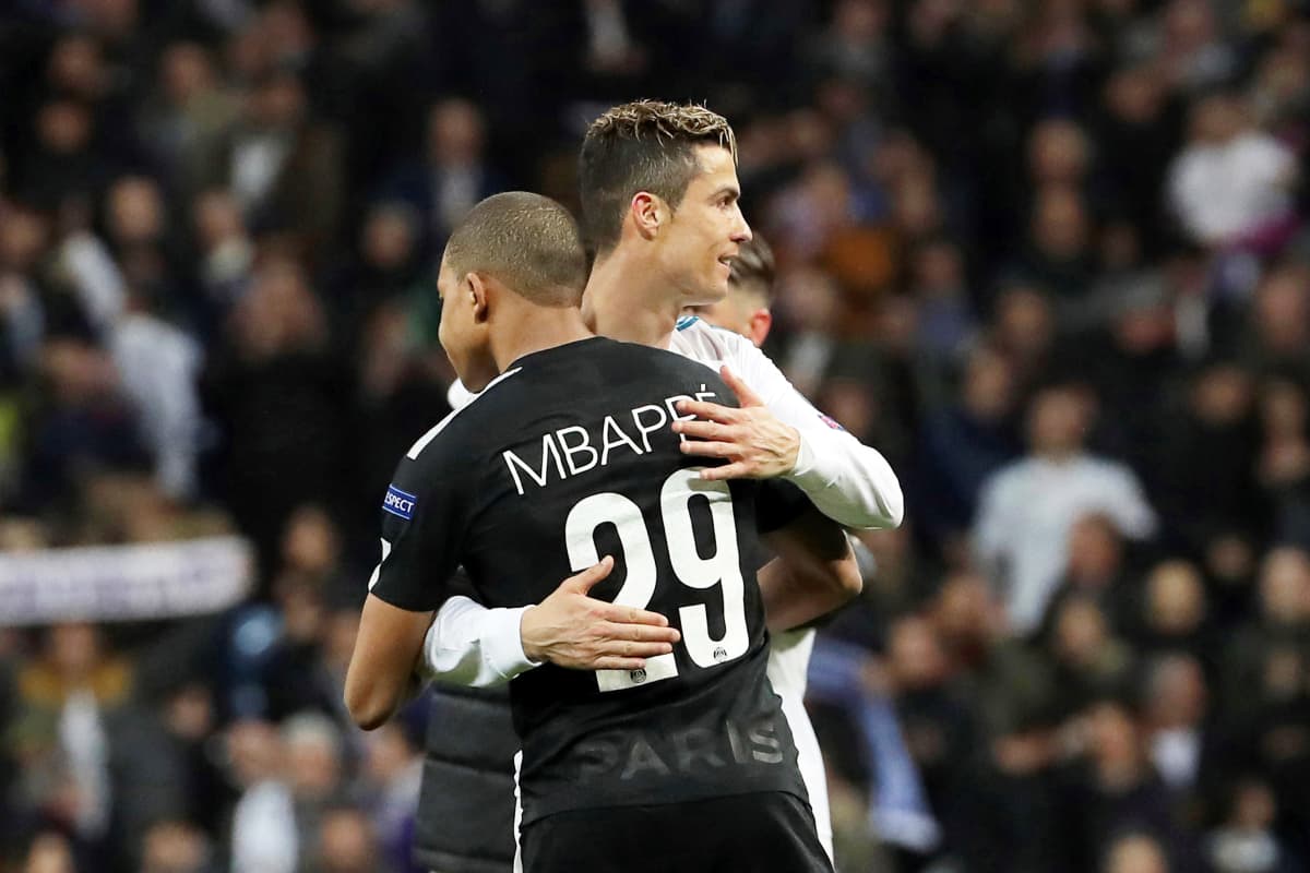 Kylian Mbappe ja Cristiano Ronaldo.