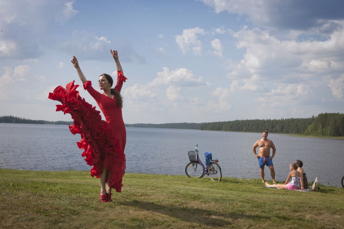 Flamencotanssija Bettina Castaño herätti suurta ihailua Kuhmossa, niin konsertissa kuin Ruukinrannallakin vuonna 2014.