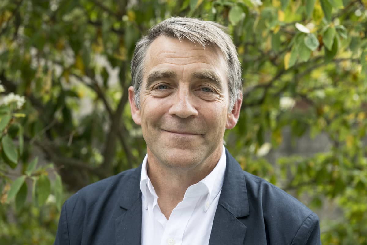 Alan Cassels