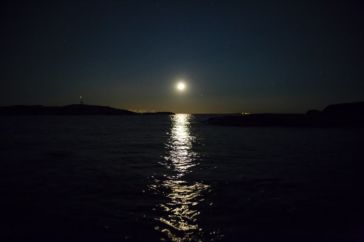 Yötaivas Kuninkaansaaressa