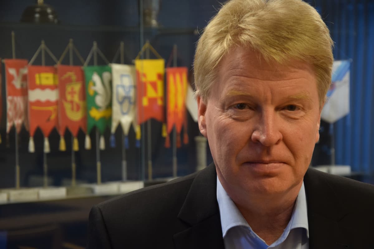 Ari Koskinen, Vehmaan kunnanjohtaja