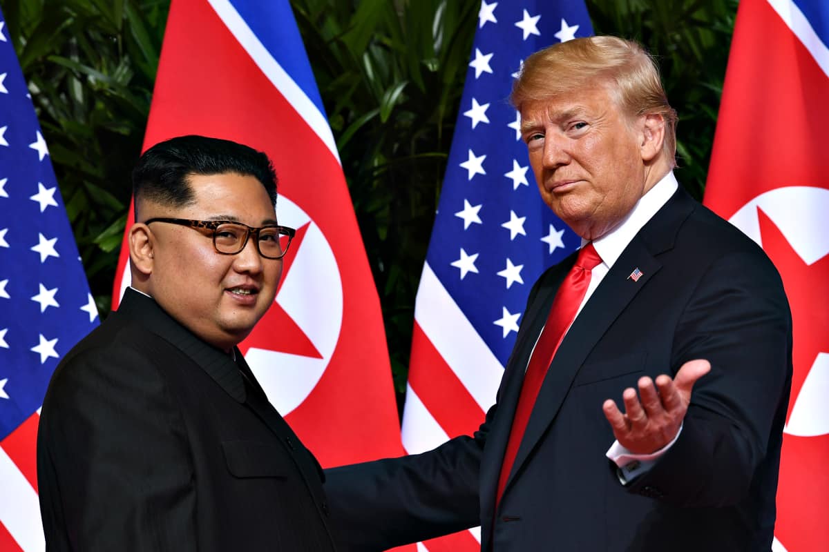 Donald Trump ja Kim Jong-un yhteiskuvassa 11. kesäkuuta 2018.
