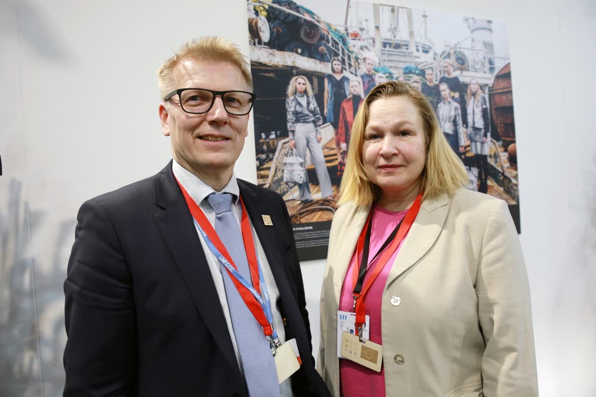Kimmo Tiilikainen ja Outi Honkatukia