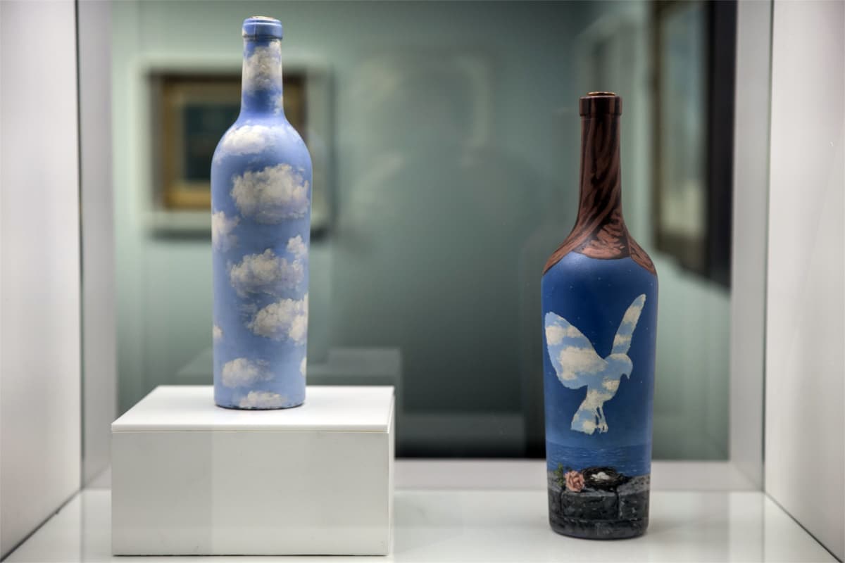 Taivaspullo, 1943, Merimaisema linnun kera, 1961, René Magritte, Amos Rex