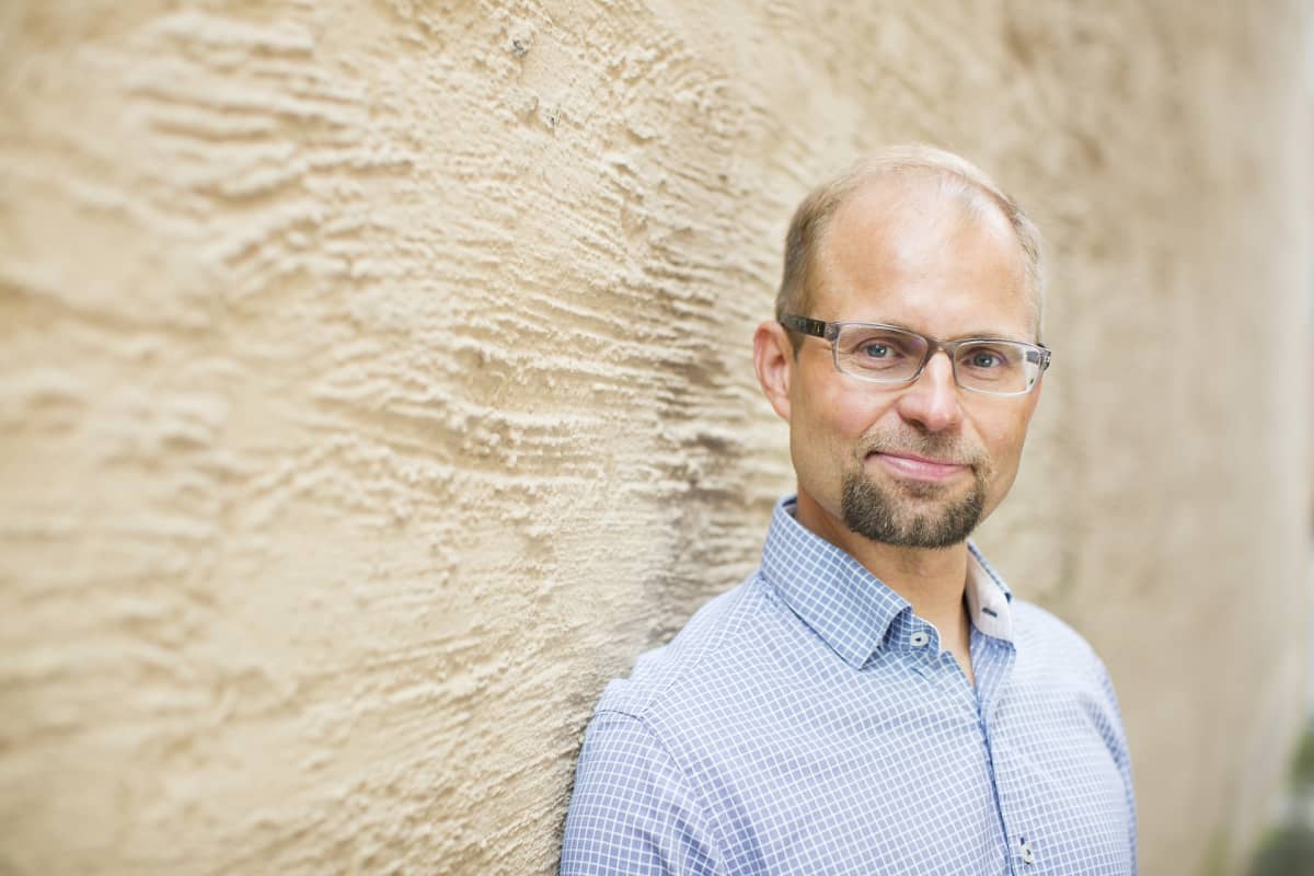 Kehitysvammaisten tukiliiton toiminnanjohtaja Risto Burman